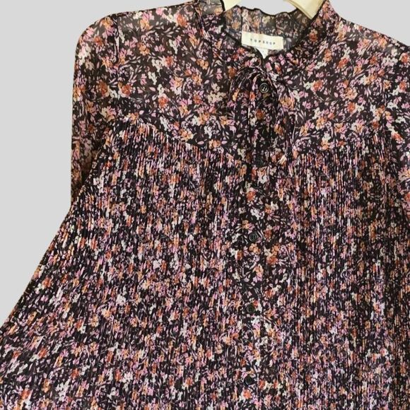 Topshop Blouse Women's Size 2 Black Floral Sheer Pleated Boho Long Sleeve Button - Picture 5 of 12